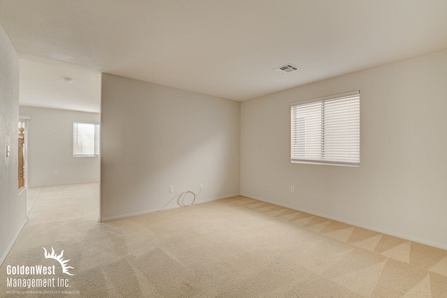 Building Photo - Charming 4Bdm 3Ba Home with Modern Features located in SW Las Vegas