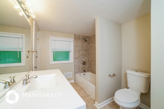 Building Photo - 3422 Peleske Dr