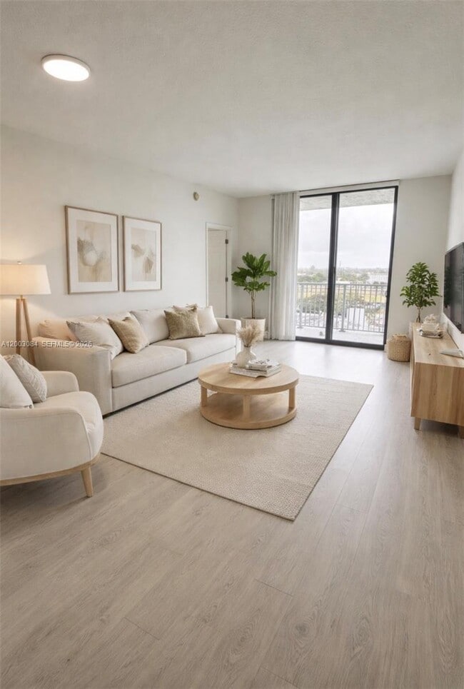 Building Photo - 140 S Dixie Hwy