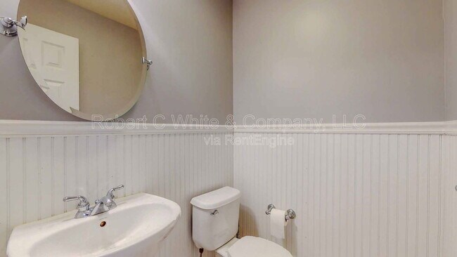 Building Photo - 59 Liberty St