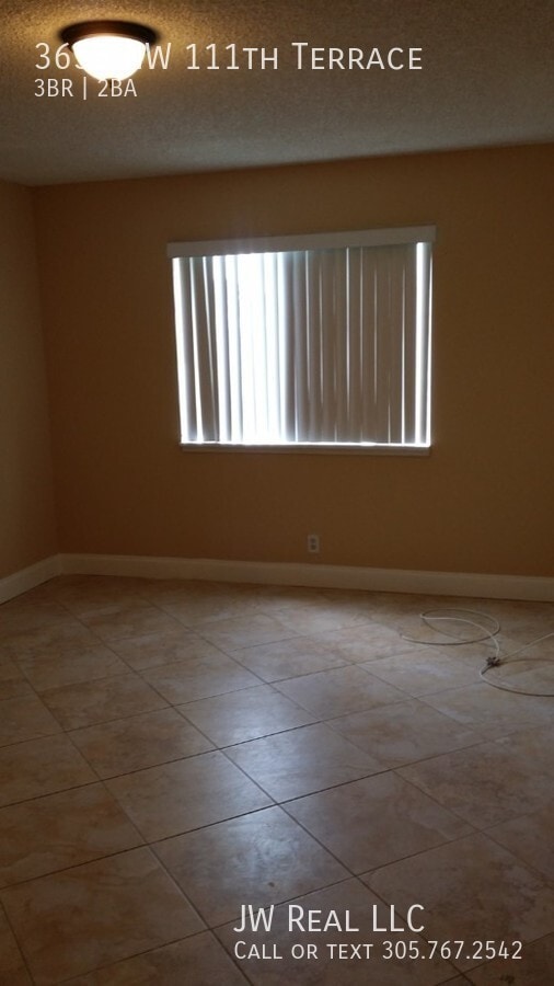 Building Photo - 3655 NW 111th Terrace