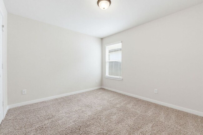 Building Photo - 7828 Krenek Tap Dr