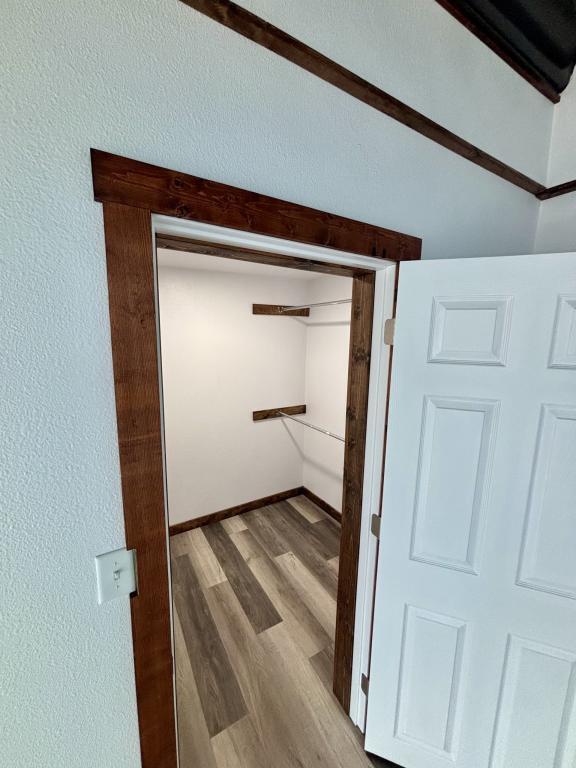 Building Photo - 360 Amoretti St