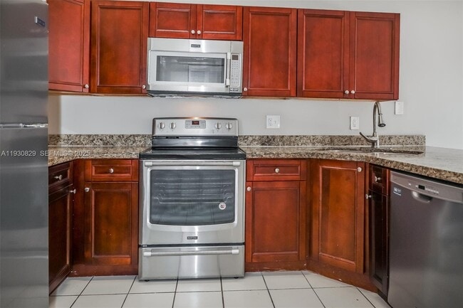 Building Photo - 8806 NW 114th Terrace