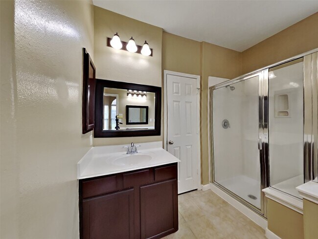 Building Photo - 14302 Baron Creek Ln