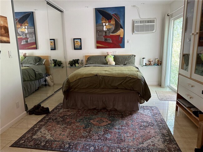 Building Photo - 7672 Amazon Dr