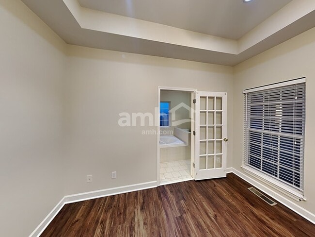 Building Photo - 1707 Arrow Head Dr