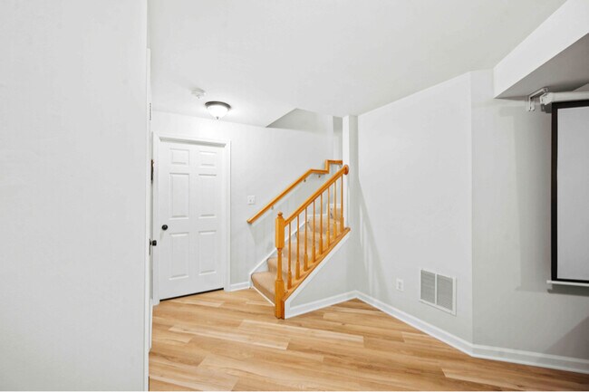 Building Photo - 7005 Manahoac Pl