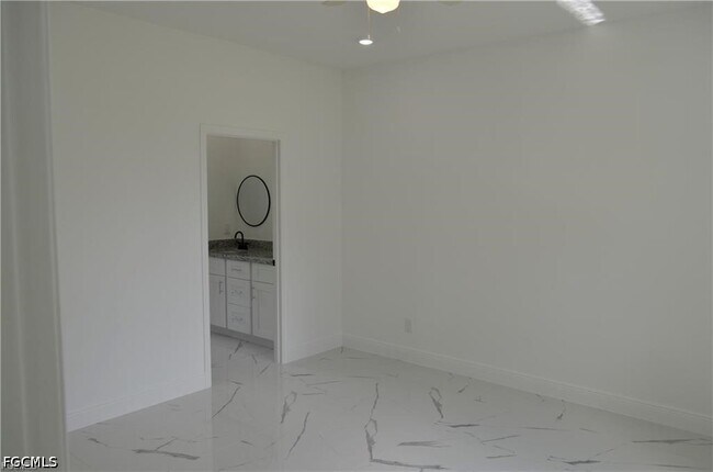 Building Photo - 2611 Carol Pl