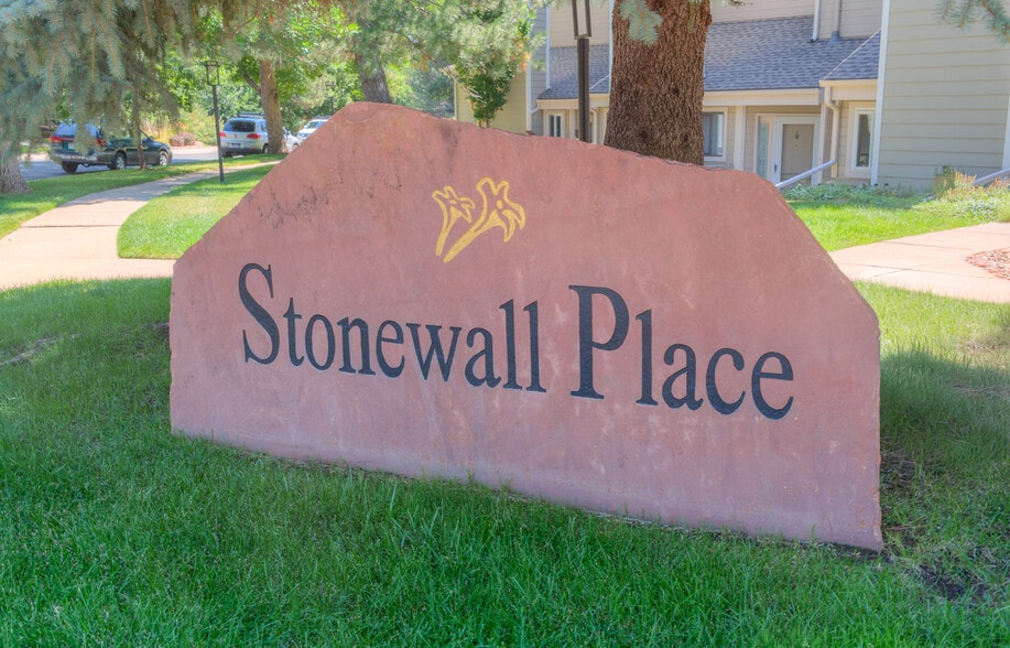 Building Photo - 5530 Stonewall Pl