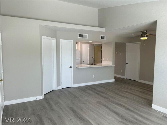 Building Photo - EXCELLENT SILVERADO RANCH CONDO IN INCREDI...