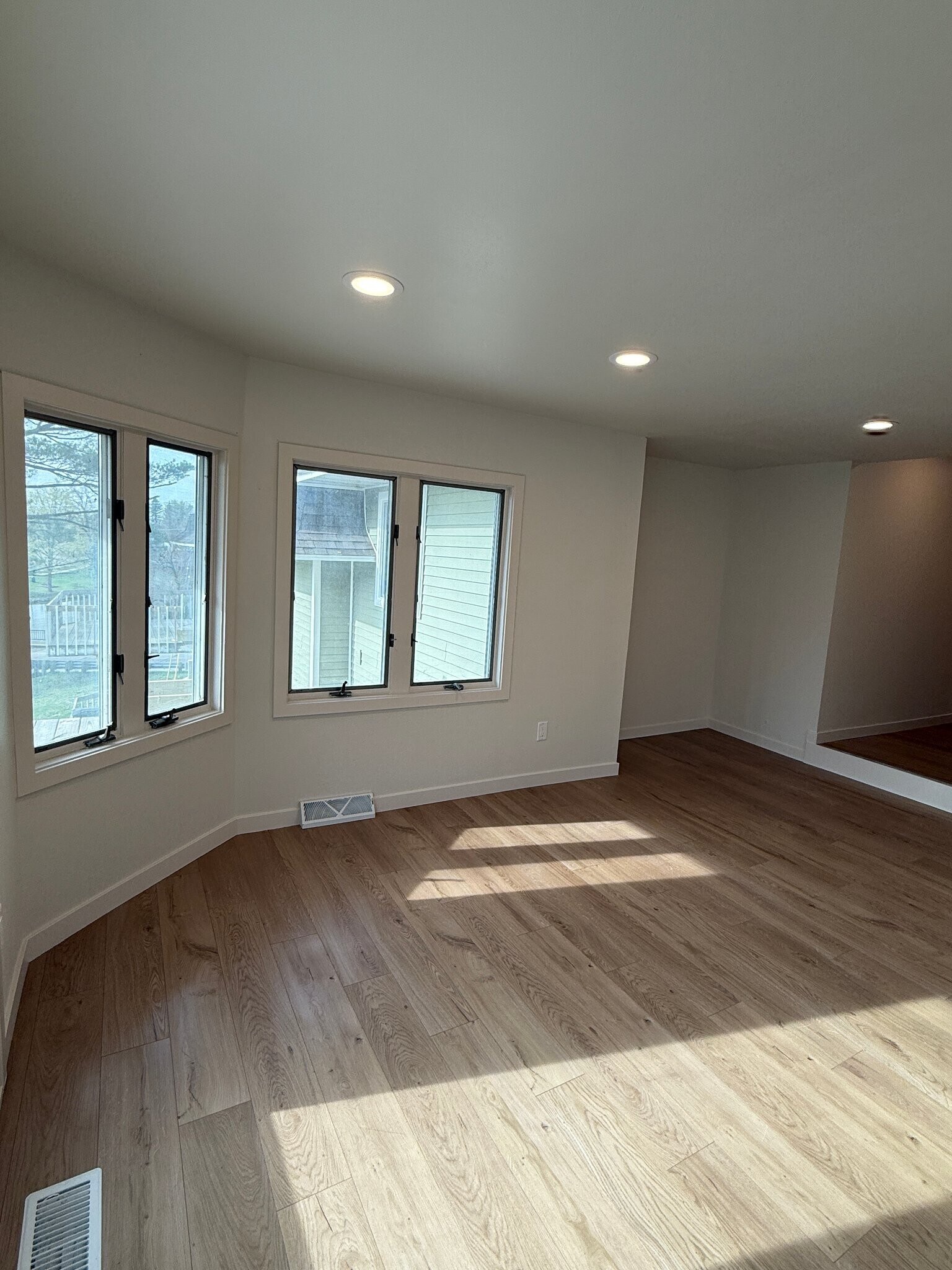 Building Photo - 104 Forton St