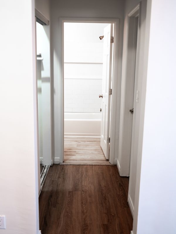 Building Photo - 5016 Kester