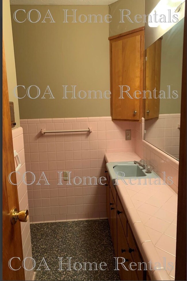 Building Photo - East side of Wichita