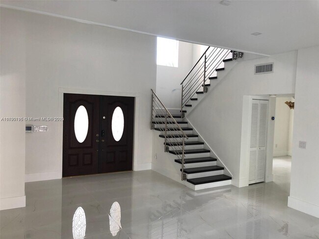Building Photo - 15751 SW 46th St