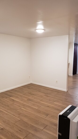 Living Room - 619 N Genesee St