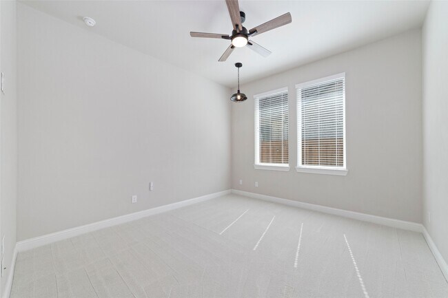 Building Photo - 28213 Briarwood Pass