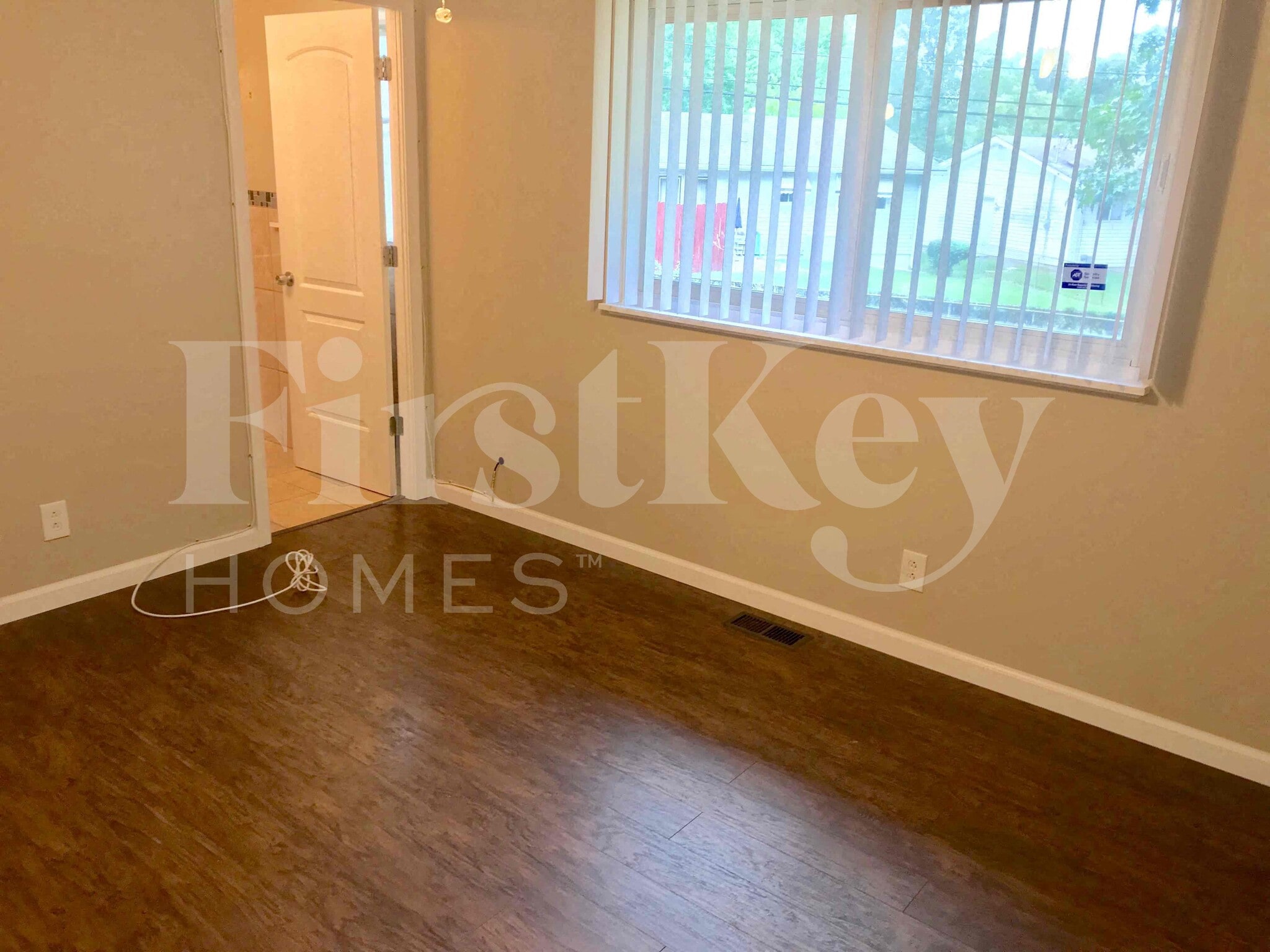 Building Photo - 6380 El Serrano Dr