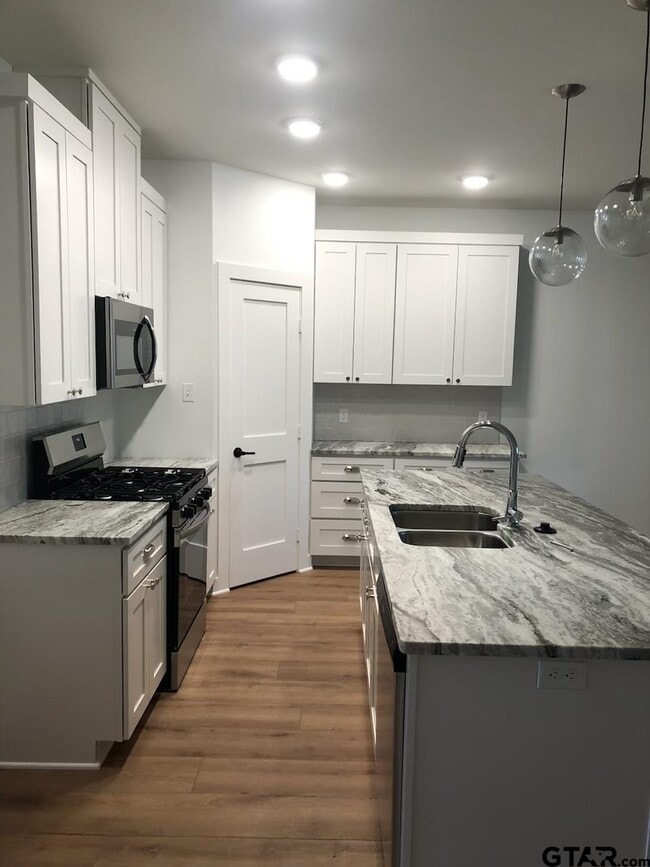 Building Photo - 2948 Calloway Rd