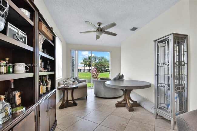 Building Photo - 8713 NW 6th Ct