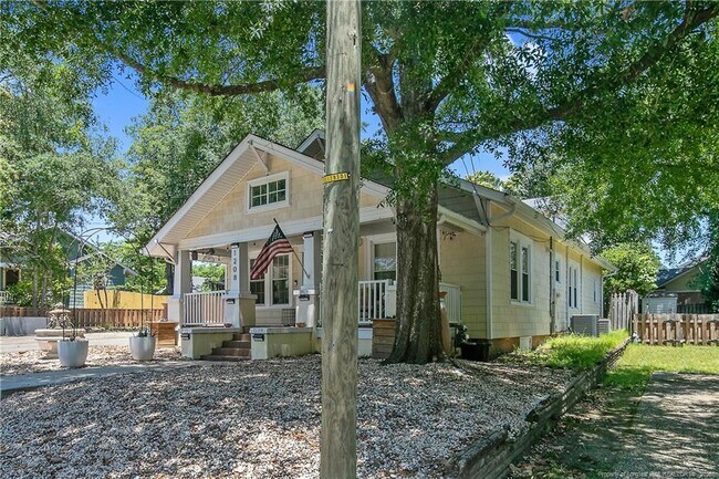 Building Photo - 1208 Goodview Ave