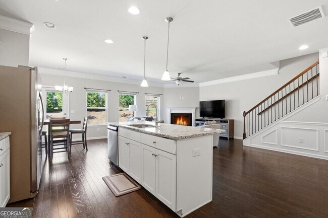 Building Photo - 2639 Bloom Cir