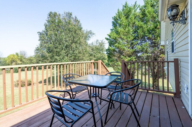 Building Photo - 58 Auburn Dr SW