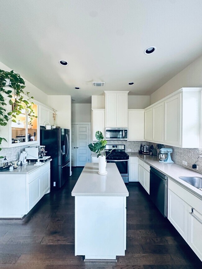 Building Photo - 12230 Cottage Promenade Ct