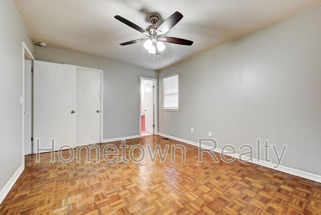 Building Photo - 2511 NW 45th St