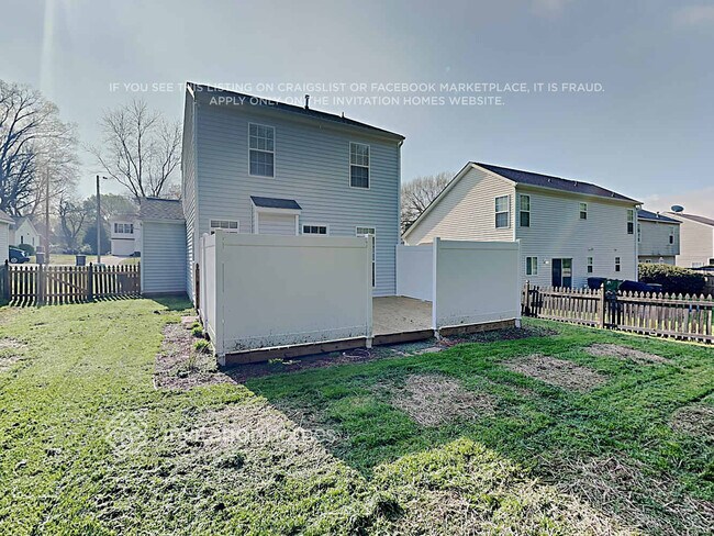 Building Photo - 1123 Hipp Rd