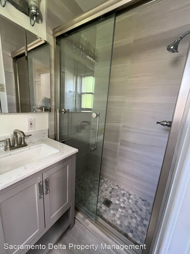Building Photo - 3 br, 2 bath House - 2708 Riesling Way