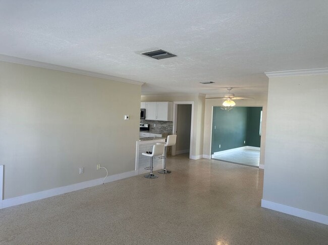 Building Photo - 3001 Gulf Blvd