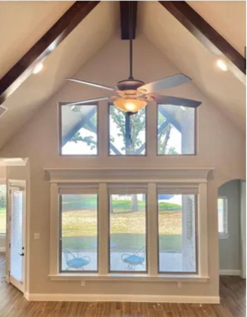 Building Photo - 7109 Lake Village Ct