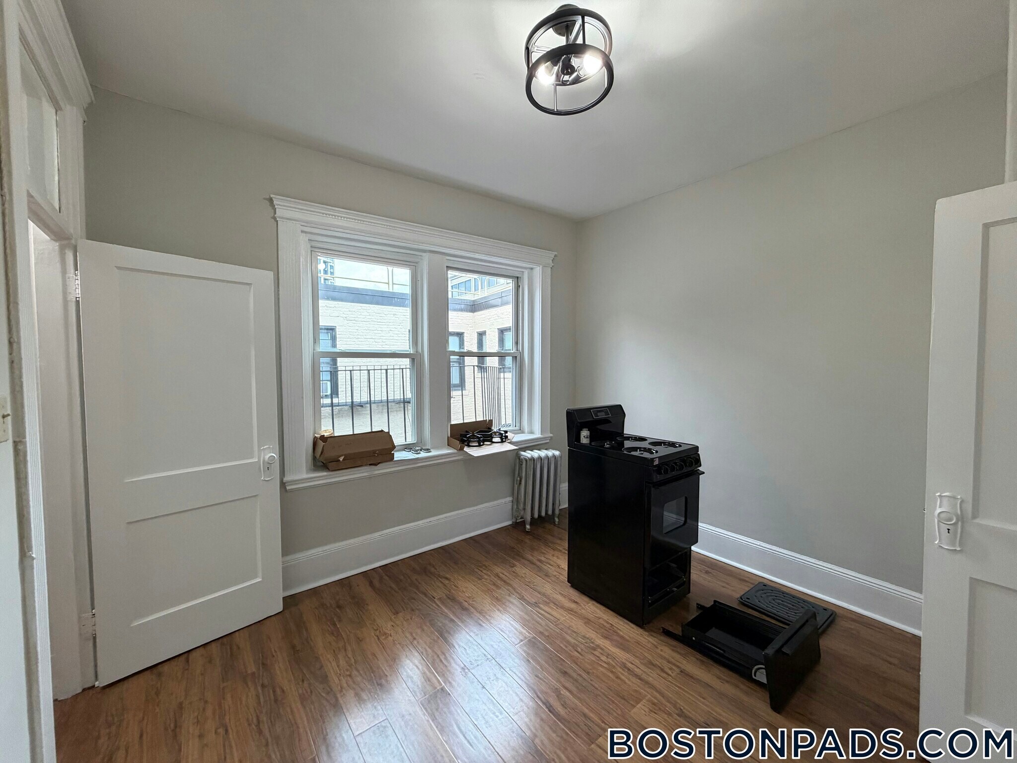 Building Photo - 38 Hemenway St