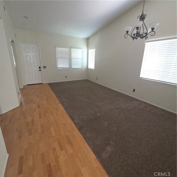 Building Photo - 41089 Robards Way