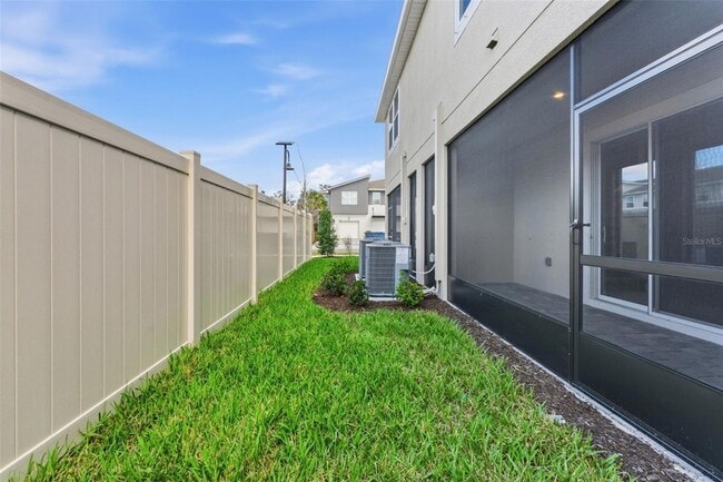 Building Photo - 3264 Timber Xing Ave