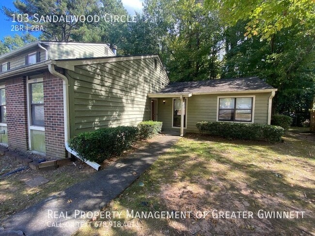 Primary Photo - 103 Sandalwood Cir