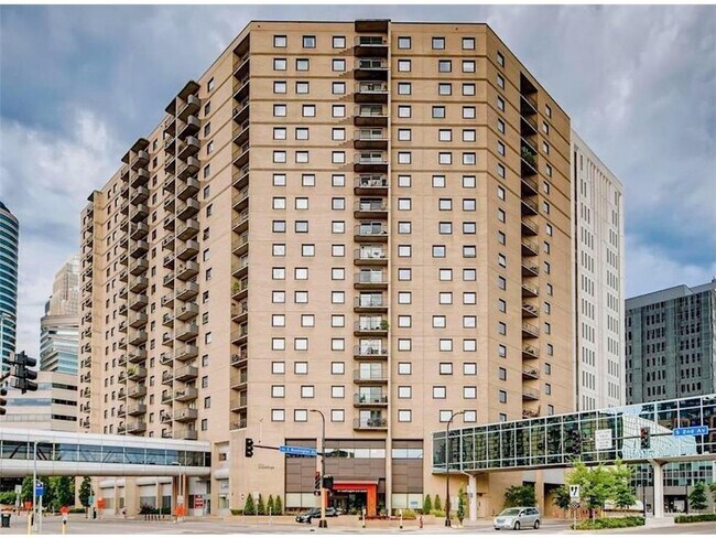 Building Photo - 121 Washington Ave S