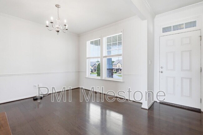 Building Photo - 371 Lookout Mountain Ct