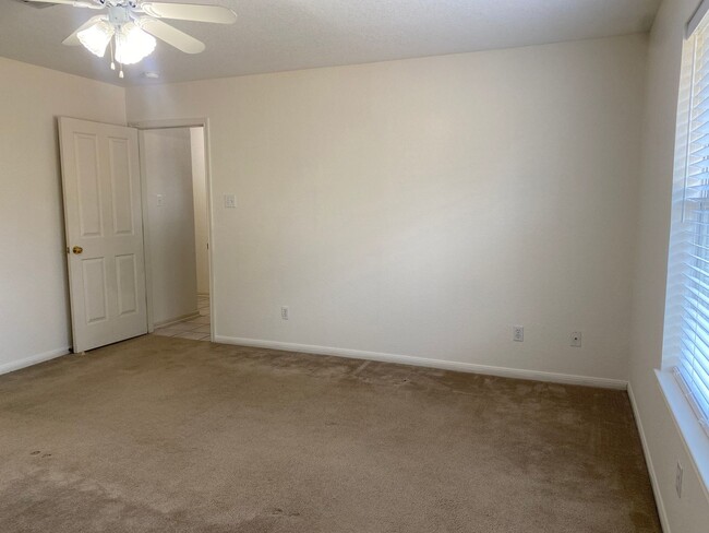 Building Photo - 2 BEDROOM, BELTON ISD