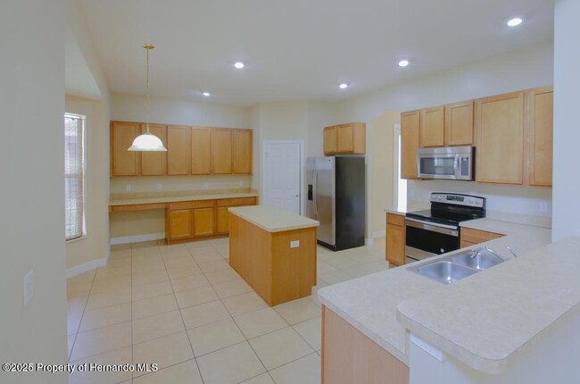 Building Photo - 4394 Edenrock Pl