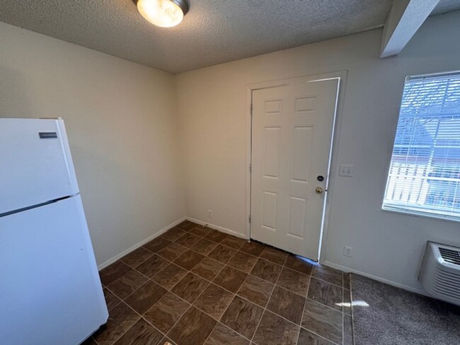 Interior Photo - Gazebo Apartments