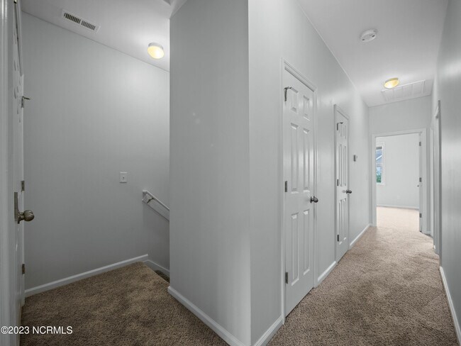 Building Photo - 246 Caldwell Loop