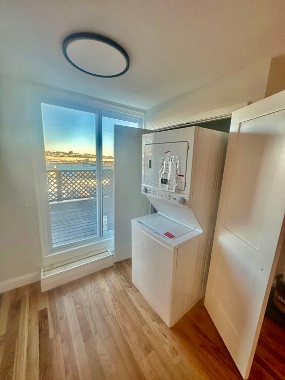 Building Photo - 262 E Eagle St