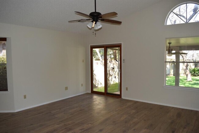Building Photo - 7805 Kincheon Ct
