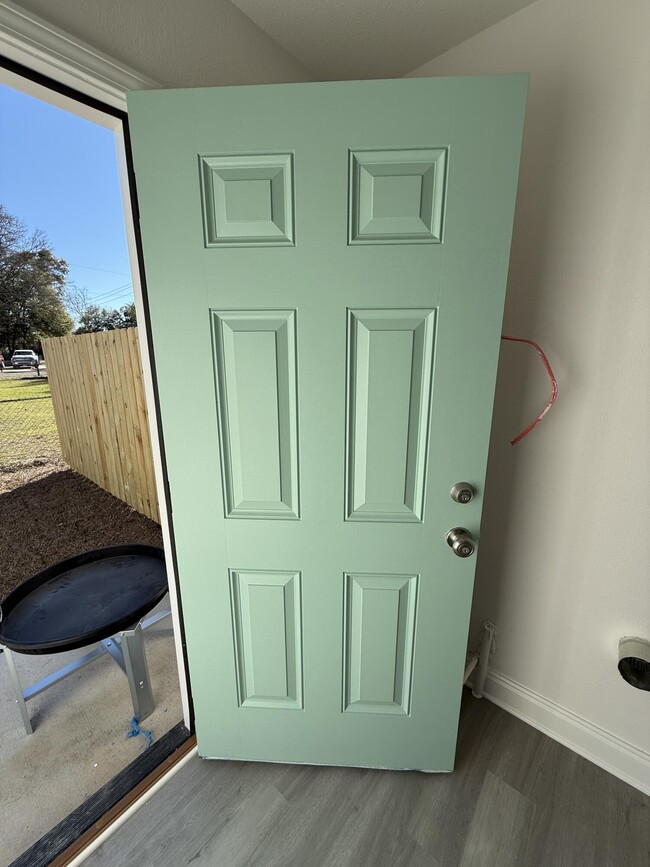 Building Photo - 32 Constitution Ave