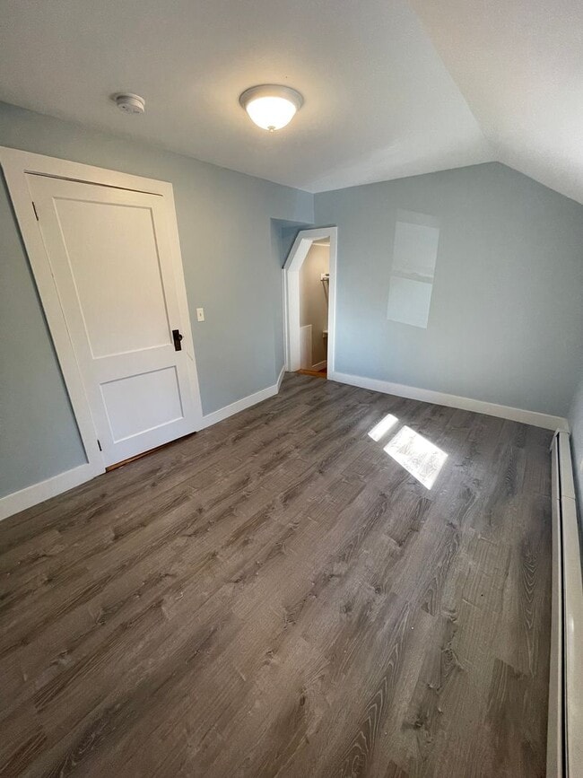 Building Photo - Private, tranquil Rental in Lenox, MA!