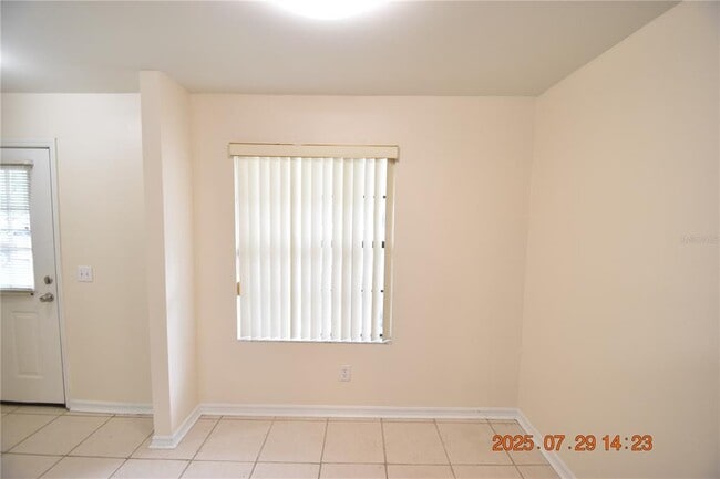 Building Photo - 16539 Lake Brigadoon Cir