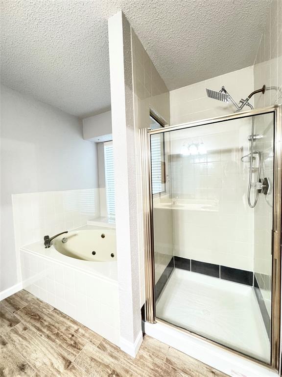 Building Photo - 406 Beverly Ln