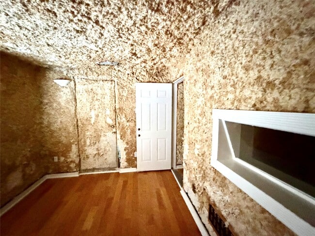 Building Photo - 4275 Bethel Blvd